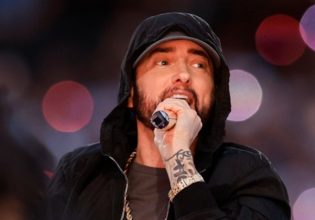 Eminem: «Σταμάτα να «ραπάρεις» με τα τραγούδια μου»