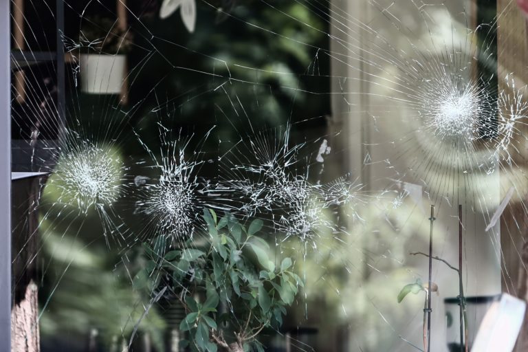 Δύο συλλήψεις για την καταδρομική επίθεση σε καφετέρια στη Λεωφόρο Αλεξάνδρας