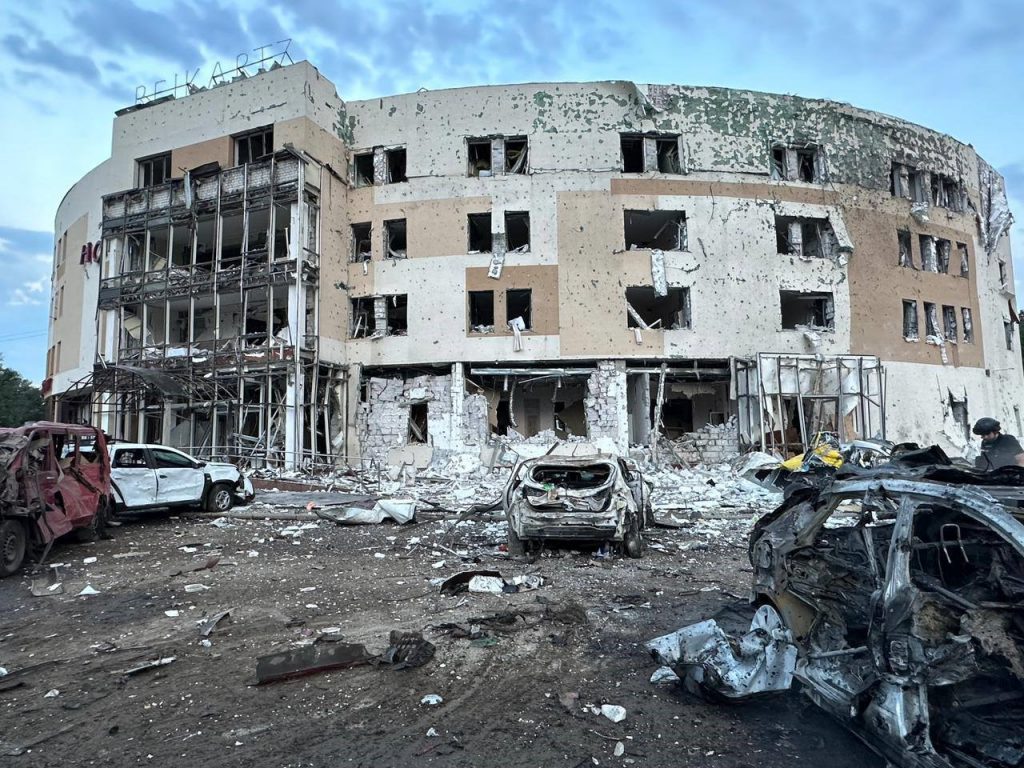 Ουκρανία: Πυραυλική επίθεση στη Ζαπορίζια – Ένας νεκρός και εννέα τραυματίες