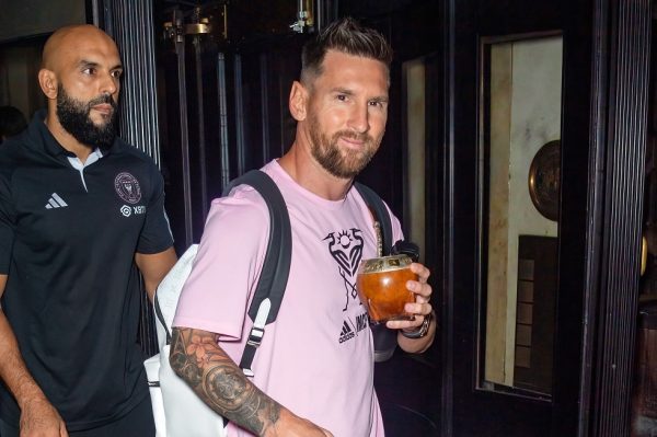 Ο άνθρωπος του Μπέκαμ που είναι η… σκιά του Λιονέλ Μέσι