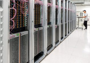 Θα καταφέρουν οι κυβερνήσεις να τιθασεύσουν την Τεχνητή Νοημοσύνη πριν είναι πολύ αργά;