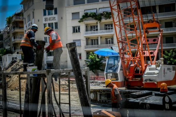 Εργαζόμενοι: Τι προβλέπει το νέο εργασιακό νομοσχέδιο