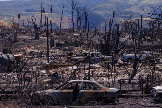 Πυρκαγιές στη Χαβάη: Στους 110 οι νεκροί - Οργισμένοι οι κάτοικοι με τις Αρχές, τη Δευτέρα μεταβαίνει στην περιοχή ο Μπάιντεν