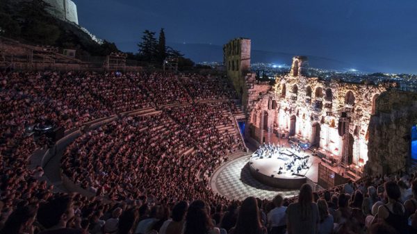 ΜΕΛΙSSES: 1.000 εισιτήρια σε 1 ώρα στο Ηρώδειο – Το «ευχαριστώ» του Χρήστου Μάστορα