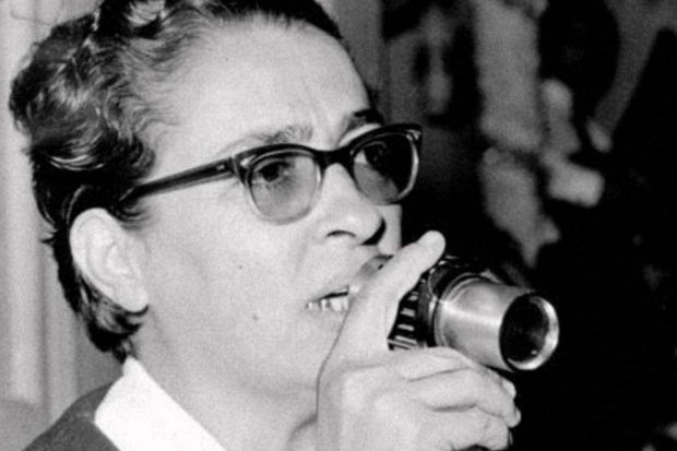 Σωτηρία Μπέλλου: Η τελευταία ρεμπέτισσα του ελληνικού τραγουδιού