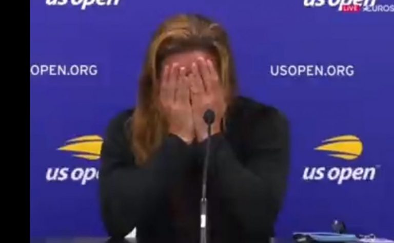 Ξέσπασε σε κλάματα η Σάκκαρη: «Ντροπιάζω τον εαυτό μου, τους ανθρώπους μου και όλους τους Έλληνες»