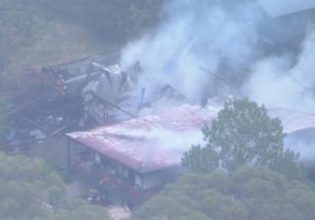 Πυρκαγιά στην Αυστραλία: Πέντε αγόρια και ο πατέρας τους εγκλωβίστηκαν και πέθαναν στο φλεγόμενο σπίτι τους – Σώθηκε μόνο η μητέρα
