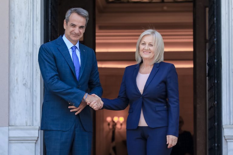Συνάντηση Μητσοτάκη με την πρόεδρο της Βοσνίας στο πλαίσιο της άτυπης διάσκεψης των Βαλκανίων