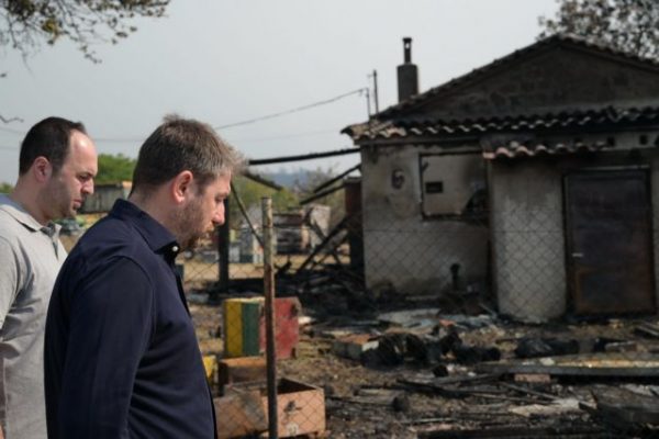 Συνάντηση Ανδρουλάκη με ειδικούς στην πολιτική προστασία και την πρόληψη των πυρκαγιών