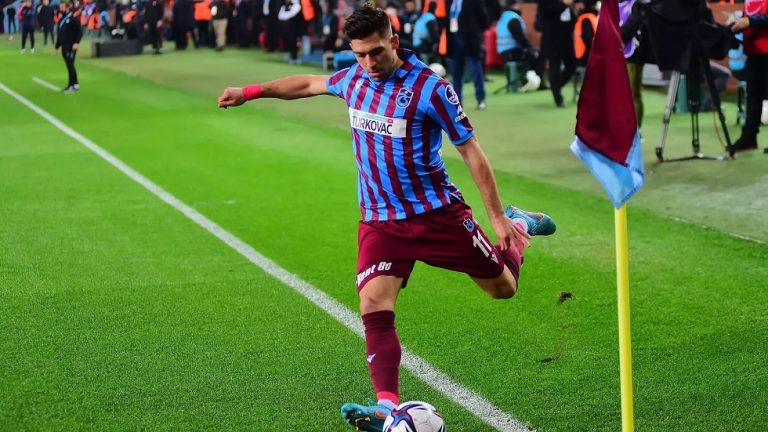 Σκόραρε ο Μπακασέτας αλλά έχασε η Τραμπζονσπόρ