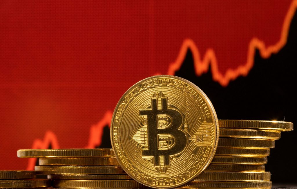 Bitcoin: Oι αναταράξεις στις αγορές οδηγούν σε πτώση