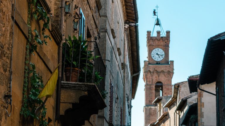 Ιταλία: Σίγησε ιστορική καμπάνα κι έχασαν τον ύπνο τους