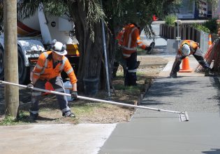 «Ηλεκτρικό τσιμέντο» υπόσχεται να μετατρέψει τις πόλεις σε γιγάντιες μπαταρίες