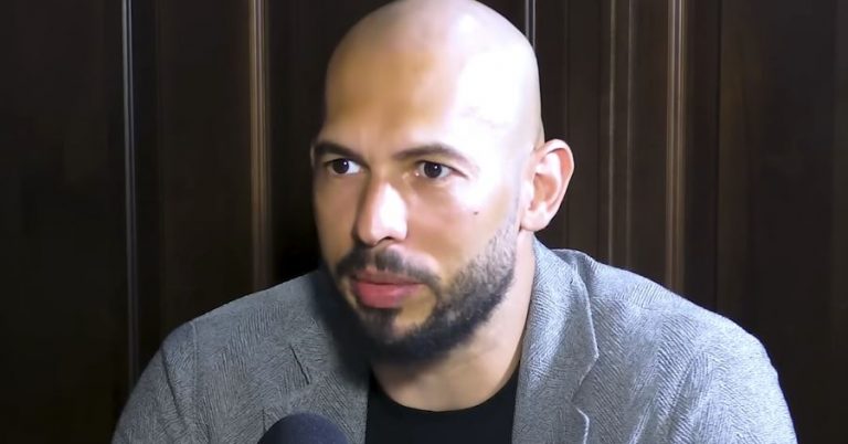 «Το μισογύνικο τρολ χτυπά ξανά» – Το σχόλιο του Άντριου Τέιτ στην Αμάντα Χόλντεν