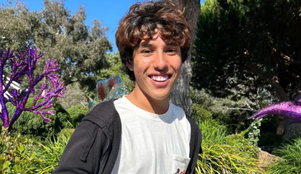 ΛΟΑΤΚΙ+: Έφηβος αυτοκτόνησε μετά από ομοφοβική ανάρτηση