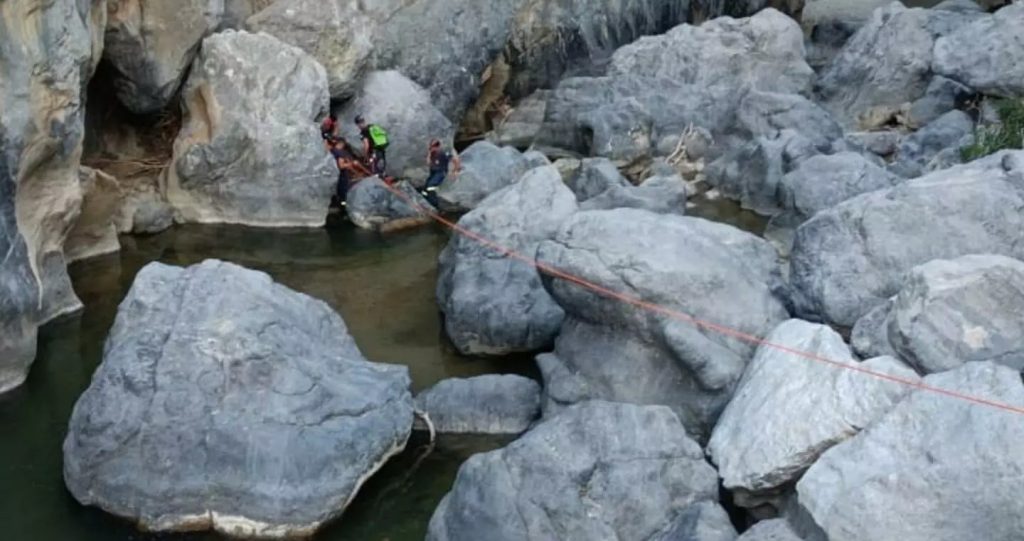 Φαράγγι της Πρέβελης: Επιχείρηση διάσωσης για 60χρονο – Μεγάλη κινητοποίηση των ΕΜΑΚ