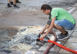 Θεσσαλονίκη: Χωρίς νερό μεγάλο μέρος του κέντρου της πόλης μετά το σπάσιμο αγωγού της ΕΥΑΘ