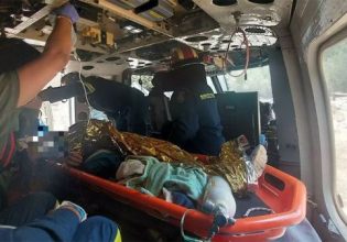 Φαράγγι της Σαμαριάς: Μάχη για τη ζωή του δίνει ο 45χρονος που ακρωτηριάστηκε