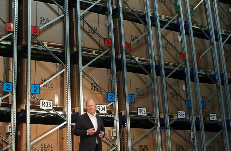 Γερμανία: Πως σκέφτονται οι ηγέτες να σώσουν την οικονομία της χώρας;