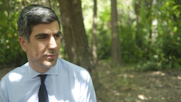 Γλαβίνας για πυρκαγιές: Δεν υπάρχει περίοδος ανοχής για την κυβέρνηση