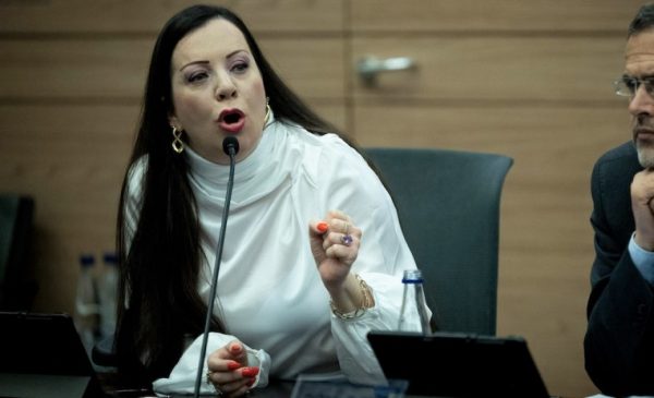 Βουλευτίνα του Νετανιάχου κουνάει το δάχτυλο στο Ανώτατο Δικαστήριο: «Δεν θα σεβαστώ απορριπτική απόφασή σας»