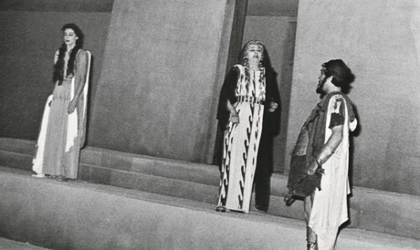 Η βία, μοχλός της Ιστορίας