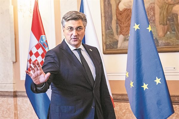 Αντρέι Πλένκοβιτς: «Σεβόμαστε την ανεξαρτησία της Δικαιοσύνης και των ελληνικών θεσμών»