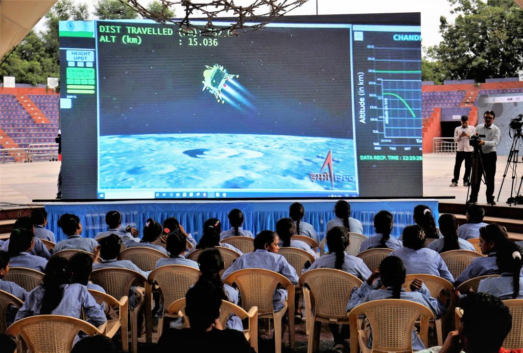 Chandrayaan-3: Γιατί έχει σημασία η κατάκτηση του νότιου πόλου της Σελήνης από την Ινδία