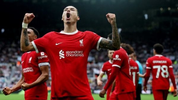 Νιουκάστλ – Λίβερπουλ 1-2: Μεγάλη ανατροπή με δέκα παίκτες και «υπογραφή»« Νούνιεζ