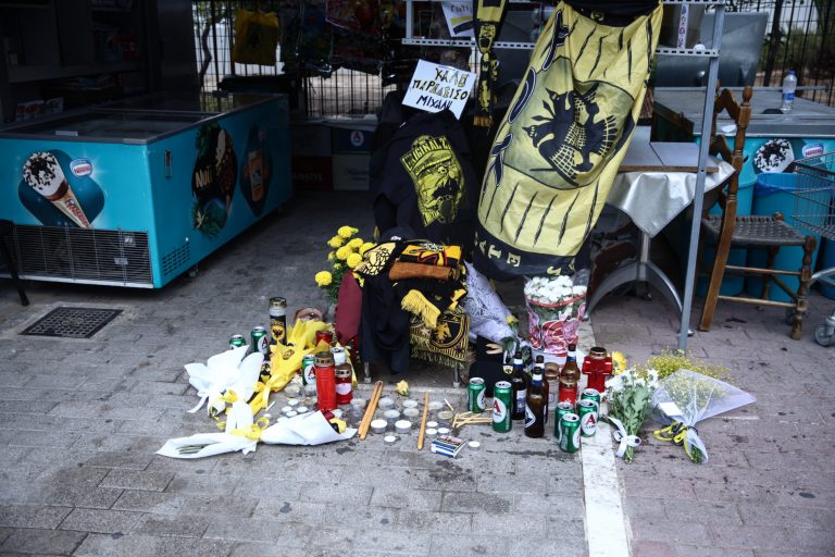 ΣΥΡΙΖΑ: Ο Μητσοτάκης παραμένει εξαφανισμένος, ενώ η χώρα συγκλονίζεται από την άγρια δολοφονία στη Νέα Φιλαδέλφεια