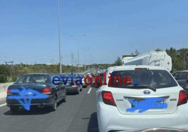 Καραμπόλα έξι οχημάτων στην Αθηνών – Λαμίας – Αυξημένη κίνηση