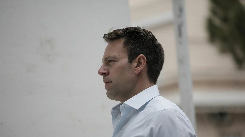 Στέφανος Κασσελάκης: Ποιο είναι το νέο πρόσωπο στον ΣΥΡΙΖΑ και τα σενάρια για την υποψηφιότητά του