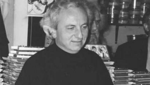 Παναγιώτης Κονδύλης: Μας ενδιαφέρει λιγότερο το τι είμαστε από το τι πιστεύουν οι άλλοι για μας