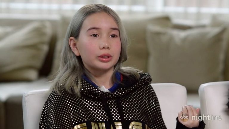 Lil Tay: «Ο αδελφός μου και εγώ είμαστε ασφαλείς και ζωντανοί» – Ποιοι πέθαναν τη 14χρονη influencer