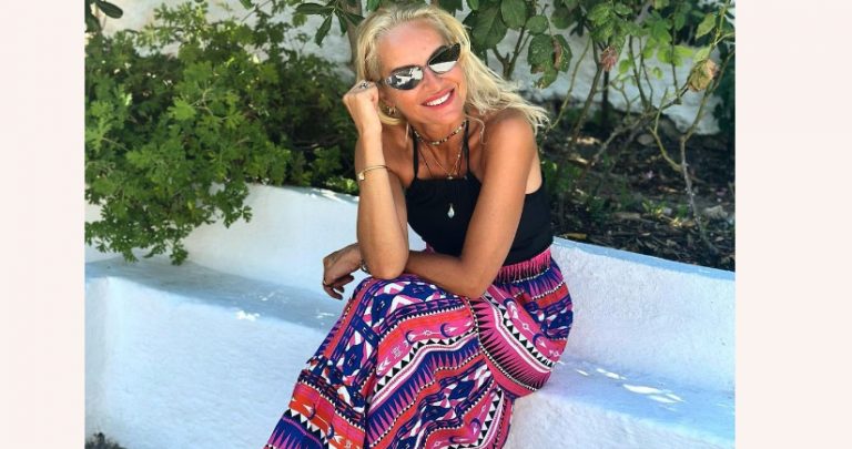 Μαρία Μπεκατώρου: Αδυνατισμένη και ανανεωμένη στην Κεφαλλονιά