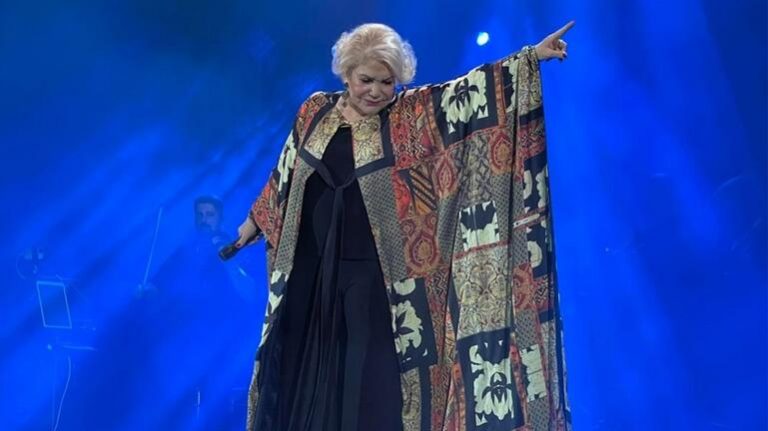 Μαρινέλλα: Η σπάνια φωτογραφία με Βαλσάμη και Τσιβιλίκα