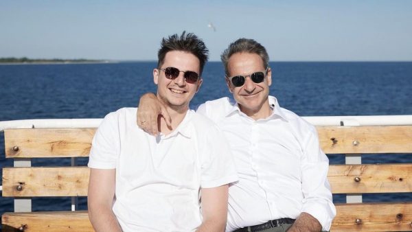 Κυριάκος Μητσοτάκης: Οι τρυφερές ευχές στον γιο του, Κωνσταντίνο για τα γενέθλιά του