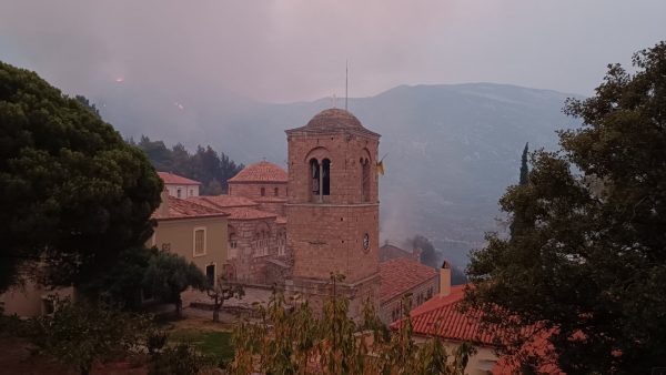 Μονή Οσίου Λουκά: Εγκρίθηκαν οι πιστώσεις για την αποκατάστασή της – Η σημασία και η ιστορία του μοναστηριού