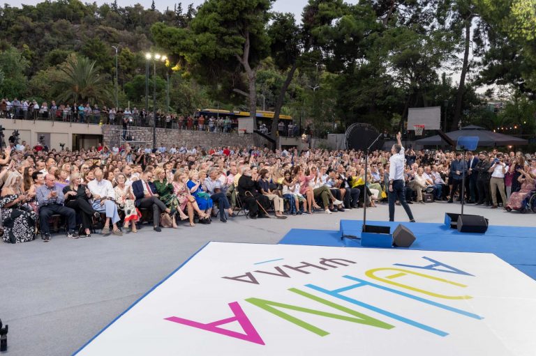 Μπακογιάννης: «Υπερκομματικό» το ψηφοδέλτιο για το δήμο Αθηναίων