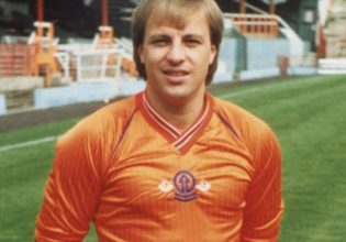 Η τρελή ιστορία του πρώτου Ευρωπαίου ποδοσφαιριστή στην Αραβία