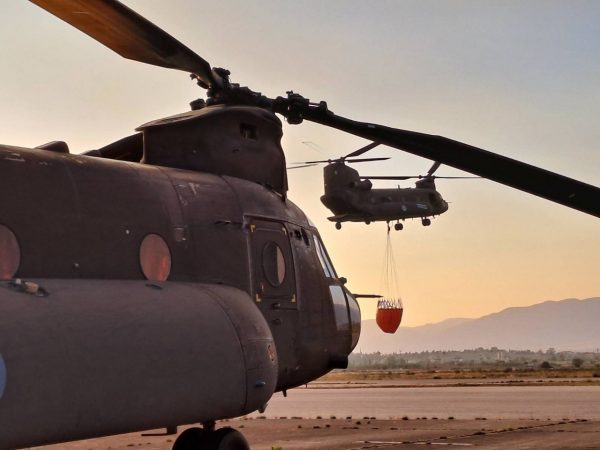 Φωτιά: Στη μάχη της κατάσβεσης και οι Ένοπλες Δυνάμεις – Επί ποδός 12.500 άτομα σε όλη τη χώρα