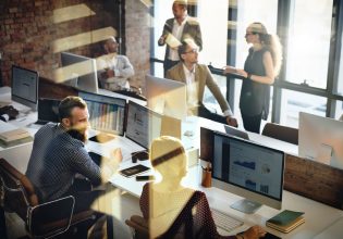 Κίνα: Γιατί δεν προσλαμβάνουν για δουλειά τους millennials – Η… «κατάρα των 35»