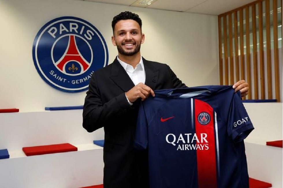 Ανακοίνωσε τον Γκονζάλο Ράμος η Παρί Σεν Ζερμέν