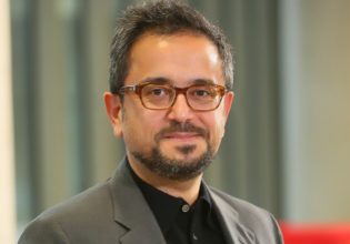 Αλί Σαμπανσί: Κρίσιμες ώρες για τον Τούρκο μεγιστάνα – Υποβλήθηκε σε νέο χειρουργείο