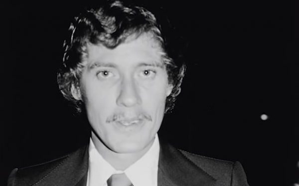 Ο Τζον Χολμς και οι φόνοι της οδού Wonderland