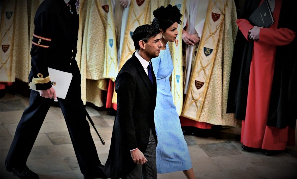 Ηνωμένο Βασίλειο: Σε δύσκολη θέση φέρνει η γυναίκα του τον πρωθυπουργό Σουνάκ ενόψει της G20