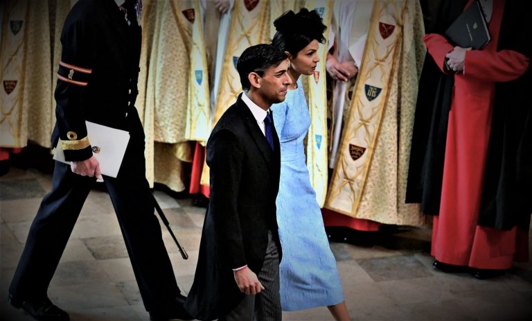 Ηνωμένο Βασίλειο: Σε δύσκολη θέση φέρνει η γυναίκα του τον πρωθυπουργό Σουνάκ ενόψει της G20