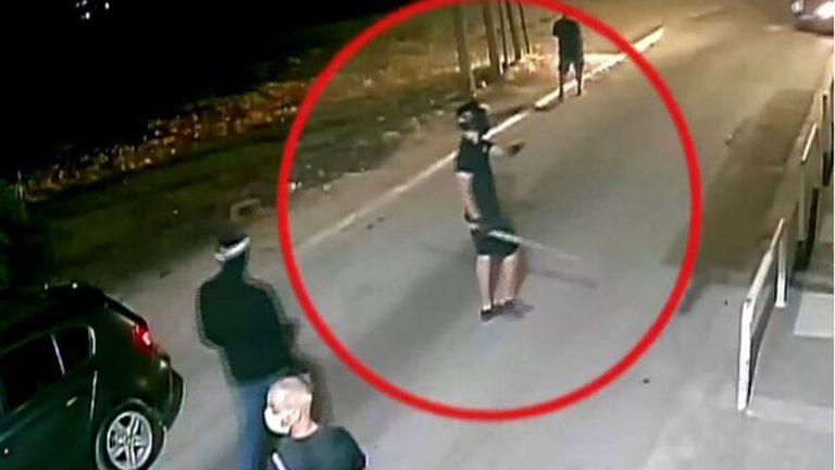 Νέα Φιλαδέλφεια: Την Τρίτη απολογείται ο «σουβλατζής» – Κατηγορείται ότι καθοδηγούσε τους Κροάτες