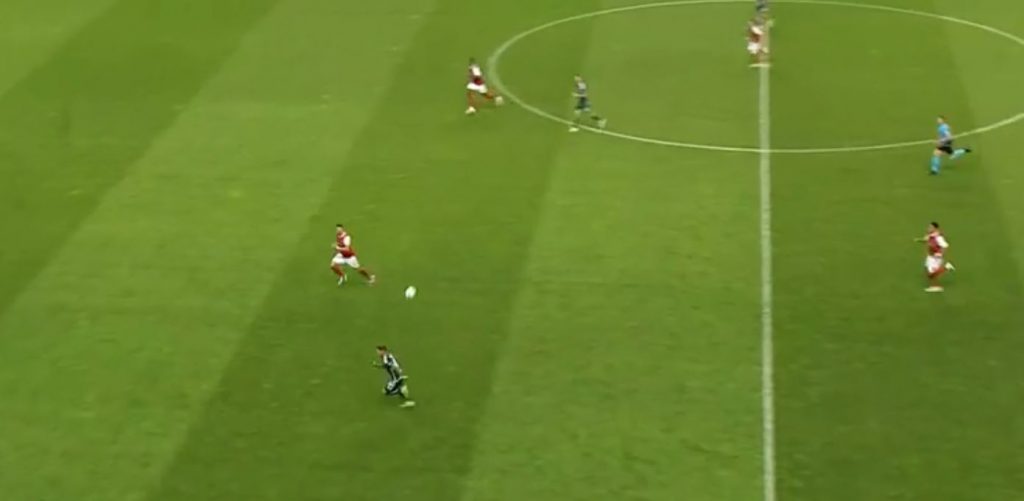 Αστόχησε σε… κενή εστία ο Σπόραρ