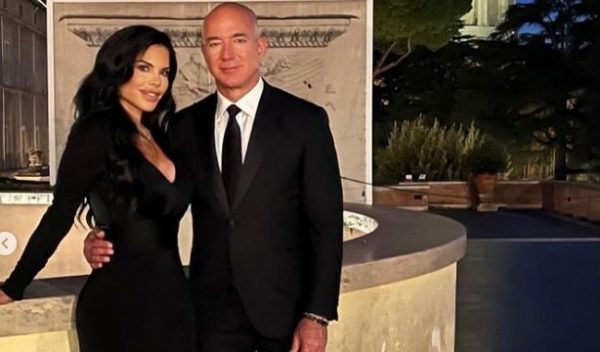 Χαβάη: 100 εκατ. δολάρια δίνουν οι Τζεφ Μπέζος και Λόρεν Σάντσεζ για την αποκατάσταση των ζημιών